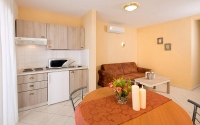 Sol Amfora Apartmanok ****